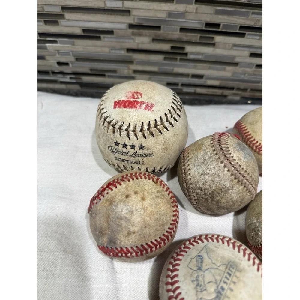 Lot Of 15 Baseballs & 1 Softball Diamond (4) Rawlings Worth Wilson Unbranded Vtg